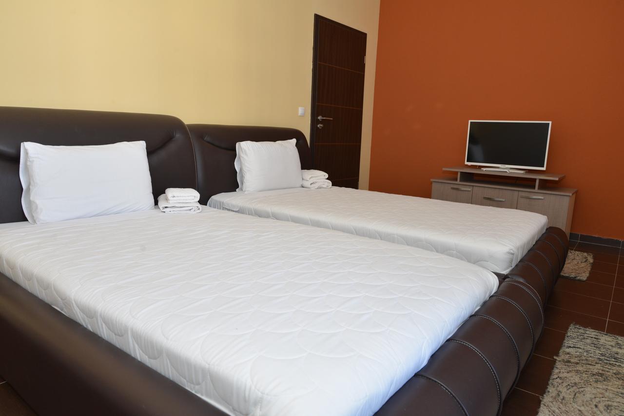 Hotel Konstantin Laplje Selo Zewnętrze zdjęcie